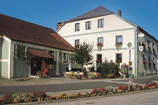 Brauereigasthof Zur Post Eschlkam Exterior foto
